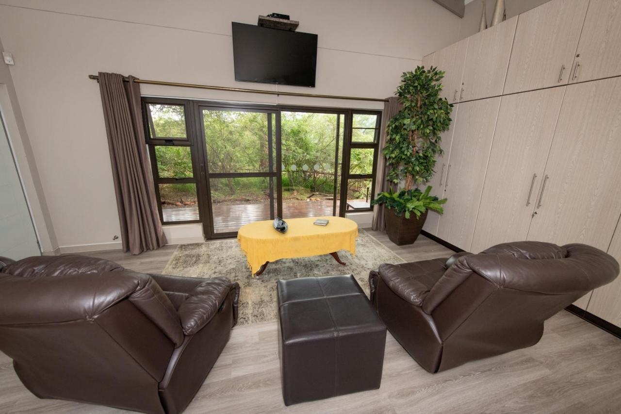 Twiga Travel Villa Hoedspruit Buitenkant foto